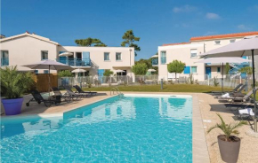 One-Bedroom Apartment in Saint Palais sur Mer